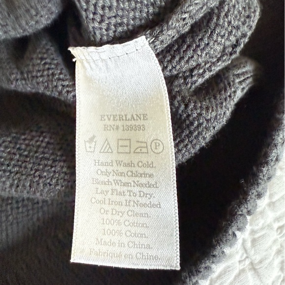 Everlane Dark Gray Turtleneck Sweater - Picture 5 of 7
